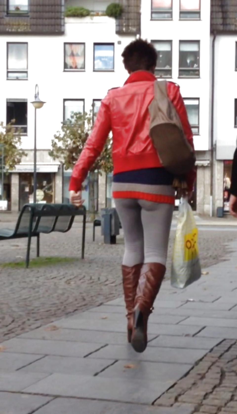 16P Spying in Public