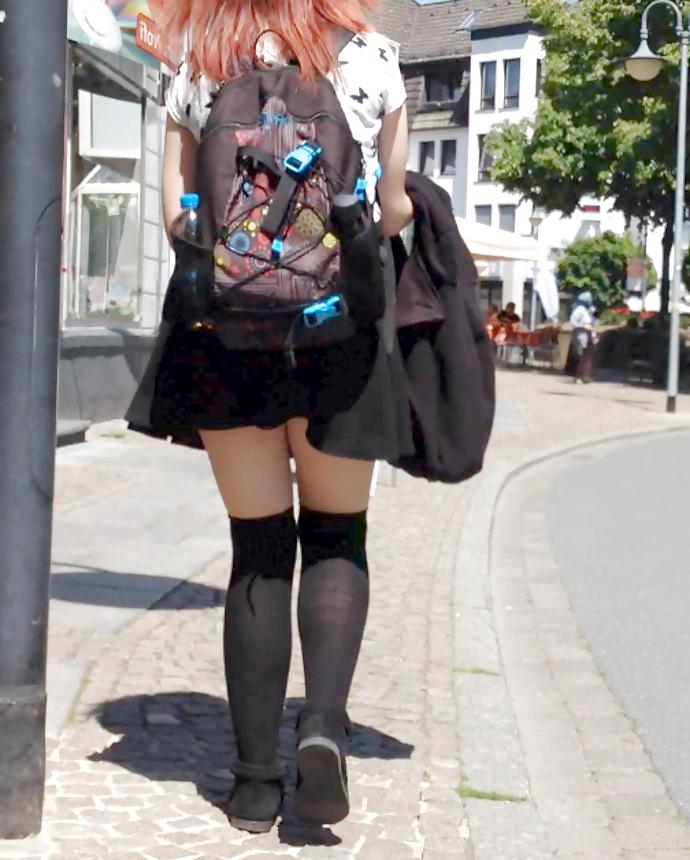 16P Spying in Public