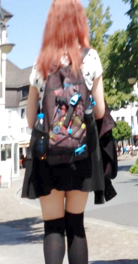 16P Spying in Public