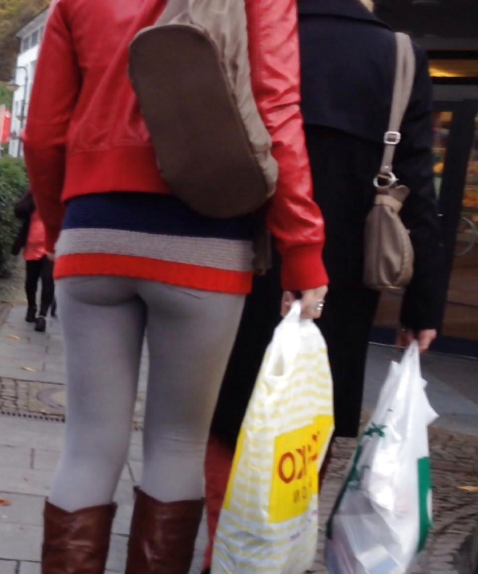 16P Spying in Public