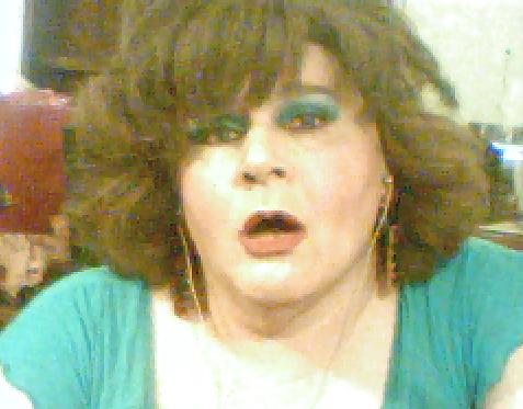 18P Torrid Transsexual Trollop: Tastfully Teases Toyboys