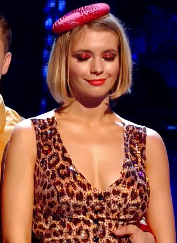 25P Rachel Riley Strictly Cum Dancing