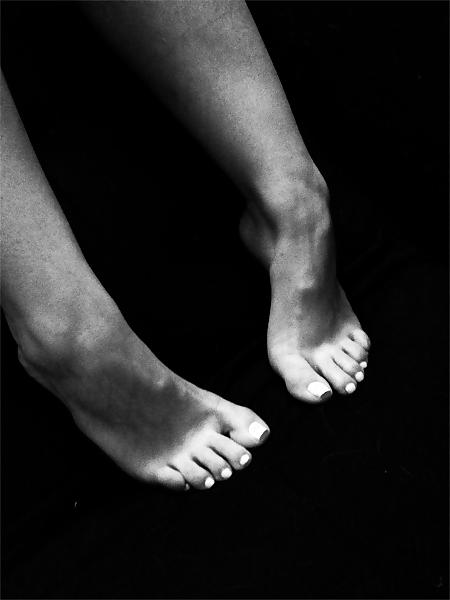 25P Feet!