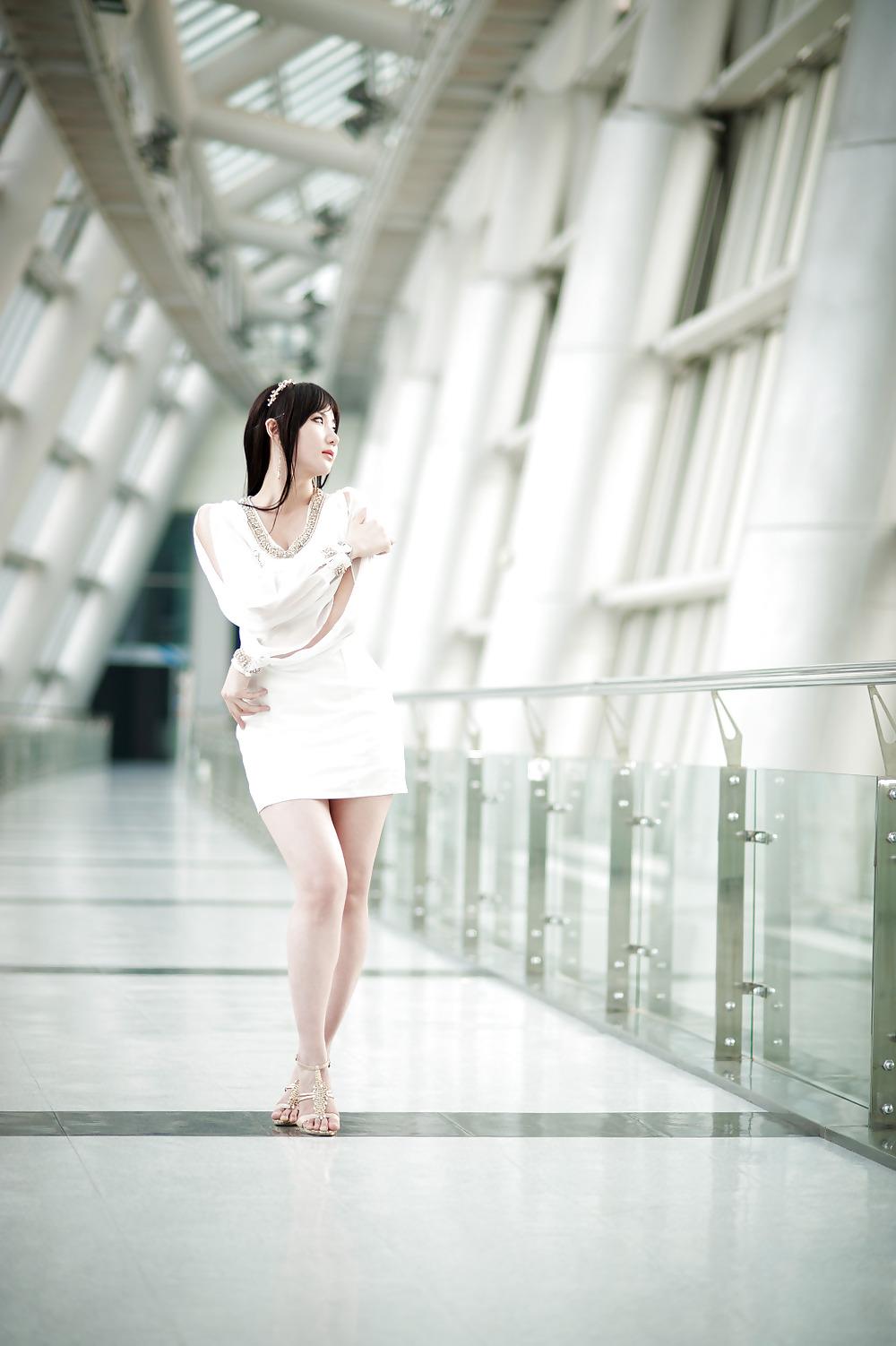 25P Gorgeous Korean Yeon Da Bin