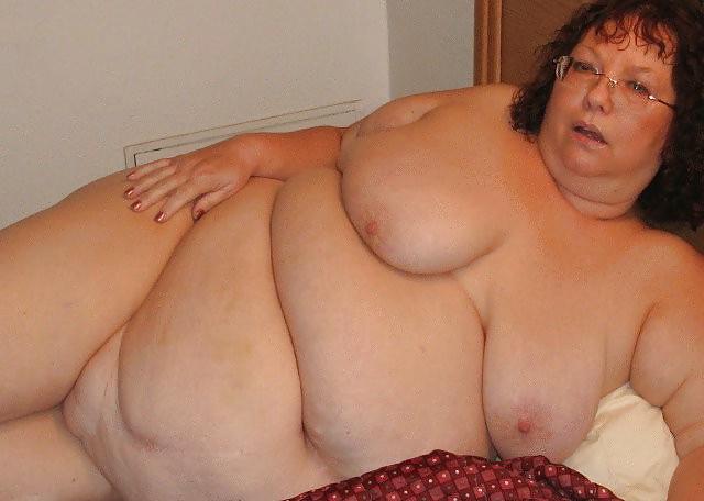 25P Grannies BBW Matures #15