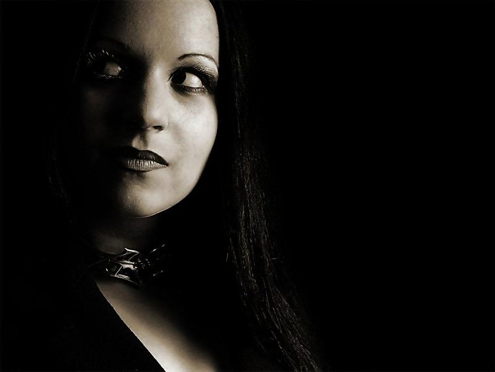 25P Gothic beauties 02