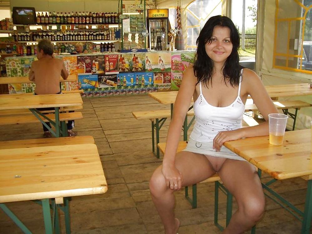 24P Is she forgot her slip 44.