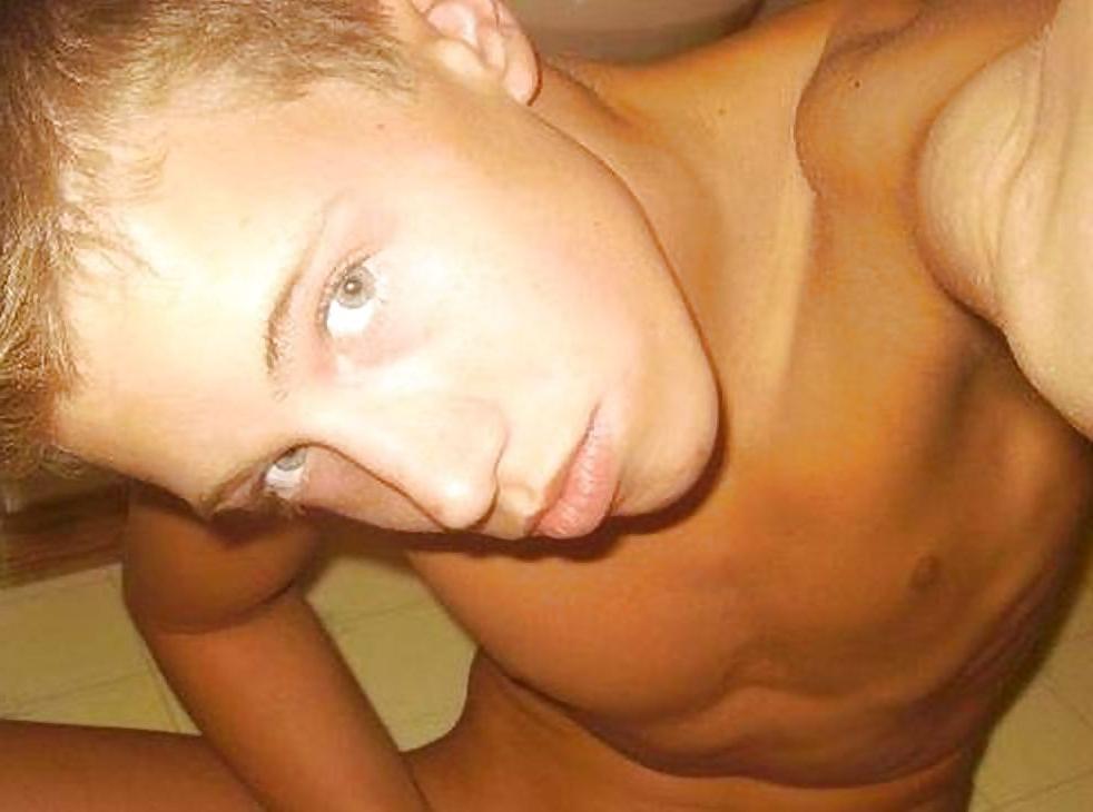 25P Young Boys in Undies geile jungs in Underwear 