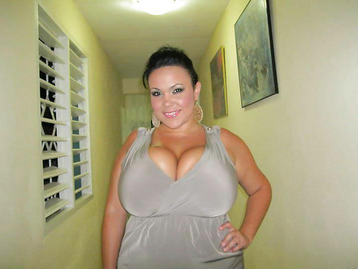 25P What I Like - Cleavage Special II