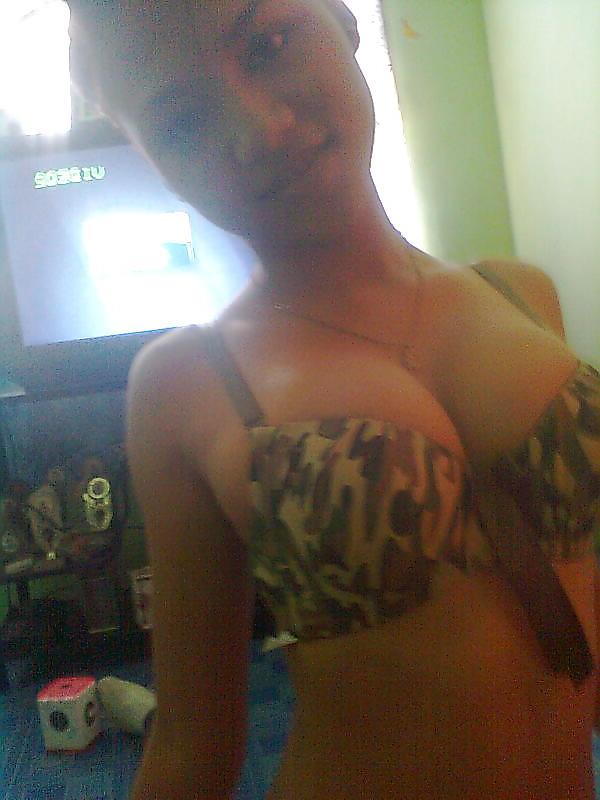 25P Asian naughty girl