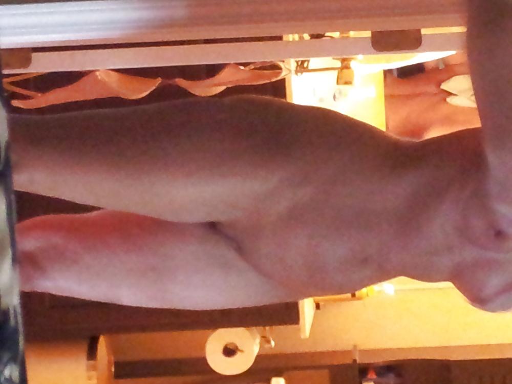 10P Wife out of the shower