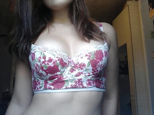 25P Amazing British teen