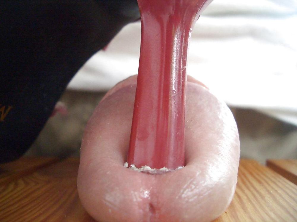 12P Red high-heeled sandales and cock