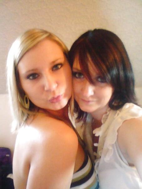 16P British Samantha Hannam Leeds