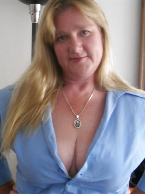 25P BBW Cleavage Collection #8