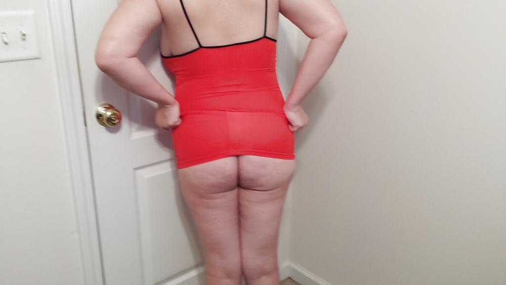 16P 38H tits sexy Lateshay in red