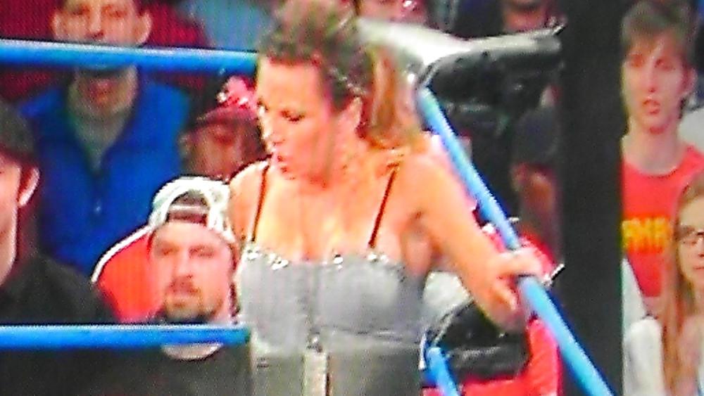 4P Mickie James nip slip TNA Knockouts