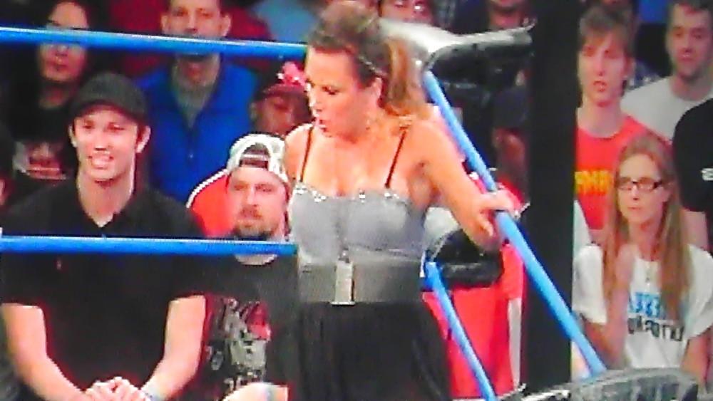 4P Mickie James nip slip TNA Knockouts