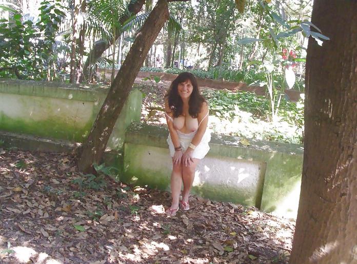 16P Bicudinha public - homemade milf nipples tits show 1