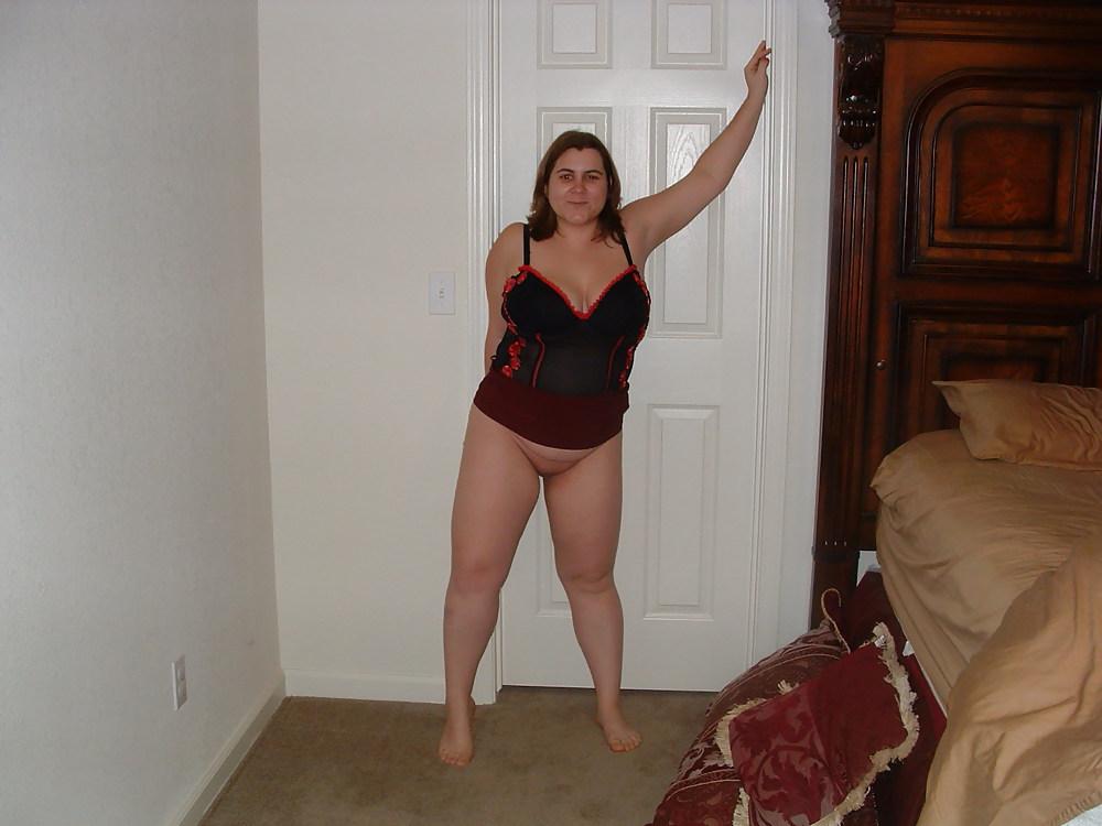 11P Bbw short skirt