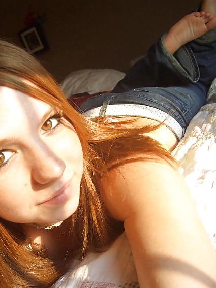 25P Red Hair, Feet Bare 3