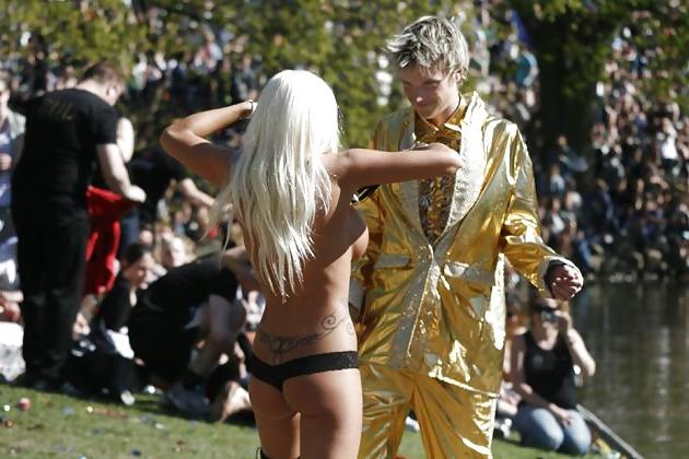 23P Danish Strippers Public