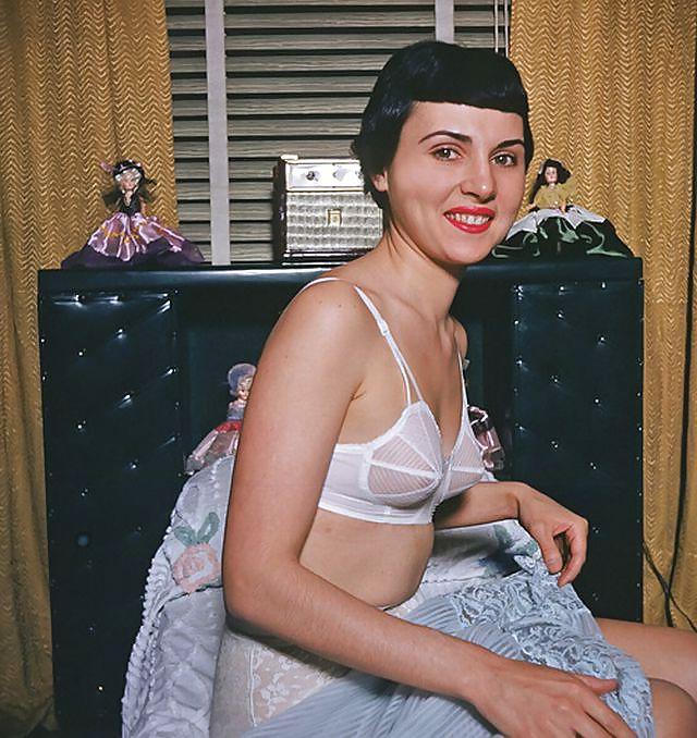 25P Bras and Half-Slips 3