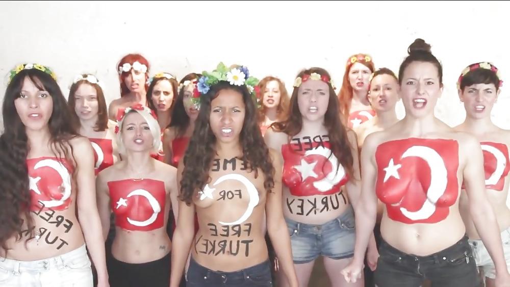 25P Turkish girls+flag ,Turk bayragimiz ve ciplak kizlar