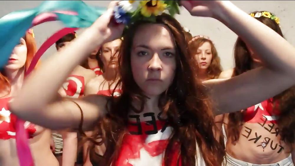 25P Turkish girls+flag ,Turk bayragimiz ve ciplak kizlar