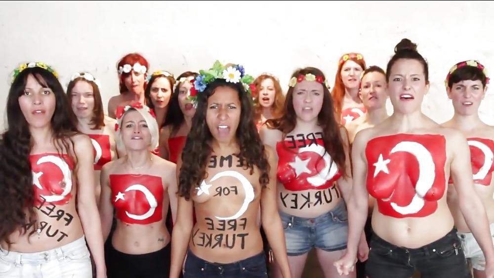 25P Turkish girls+flag ,Turk bayragimiz ve ciplak kizlar