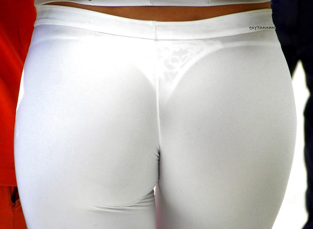 25P Candid Wives In See Thru In Public