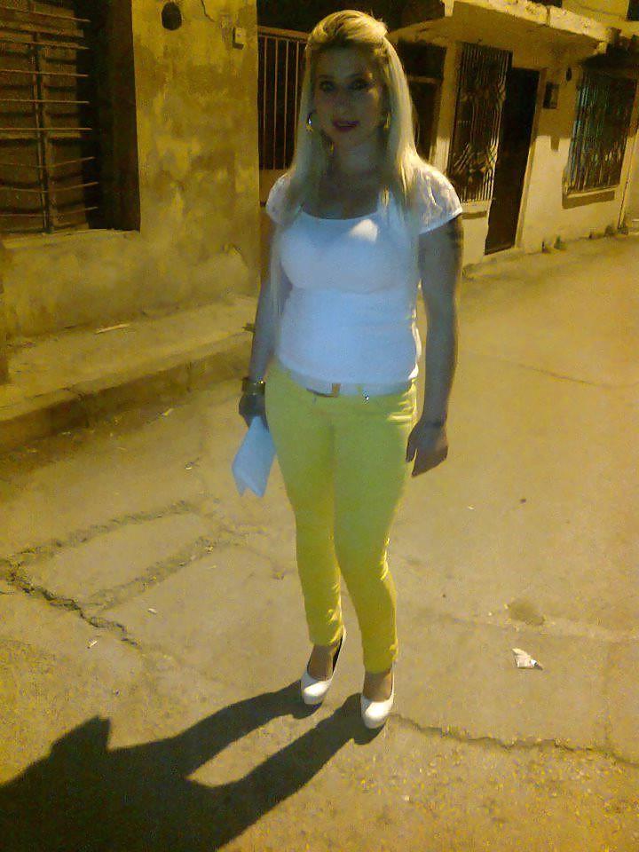7P Busty Turkish Girl