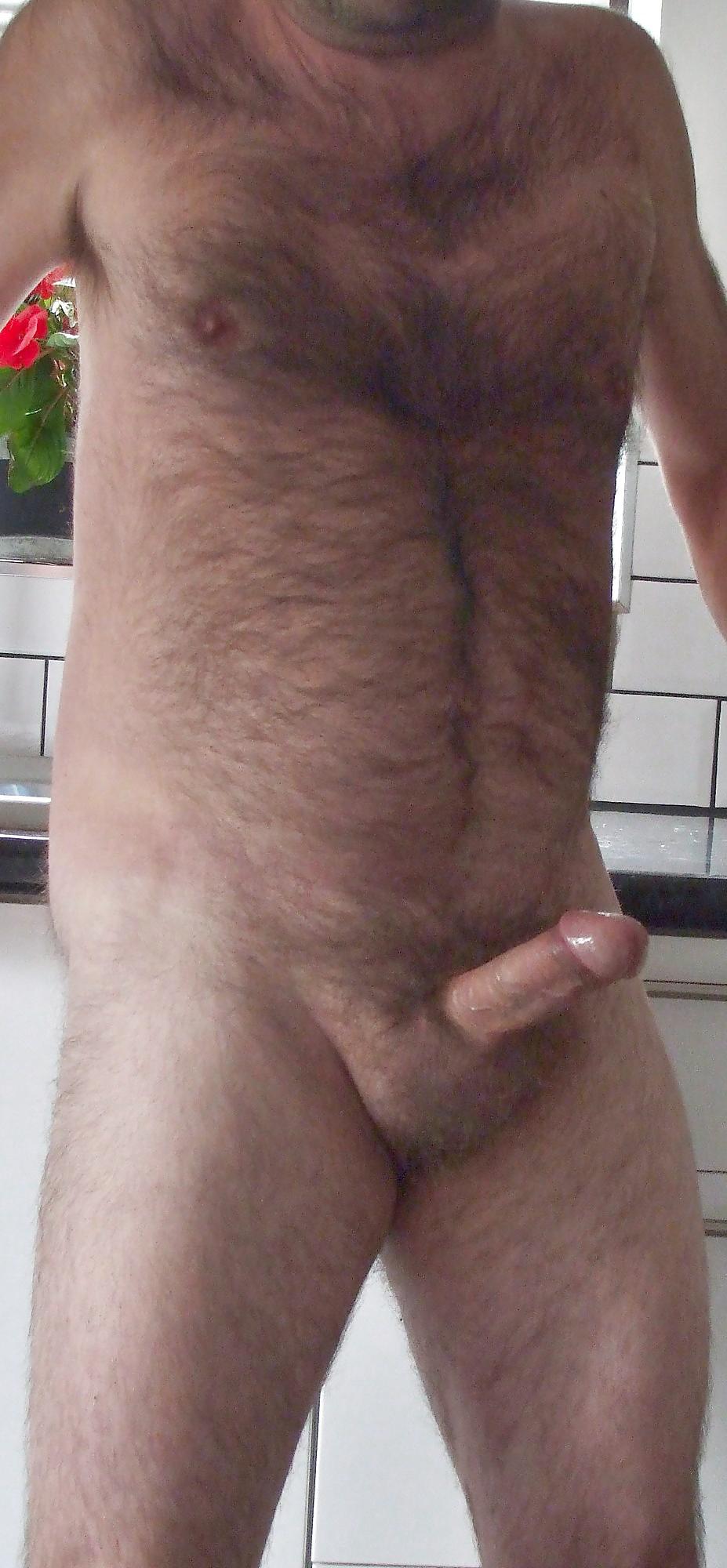 4P At home in the kitchen