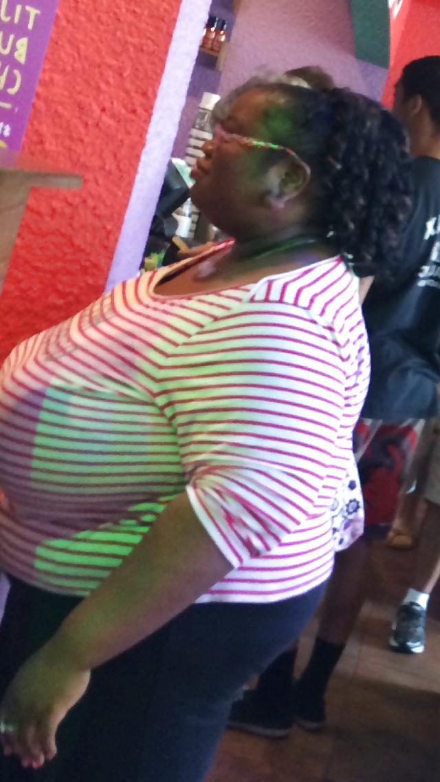 25P Candid and Clothed BBW and Matures