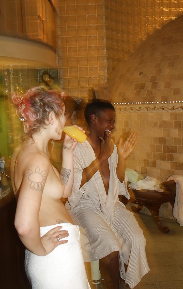25P Gorgeous Nudes - Tattooed Coeds