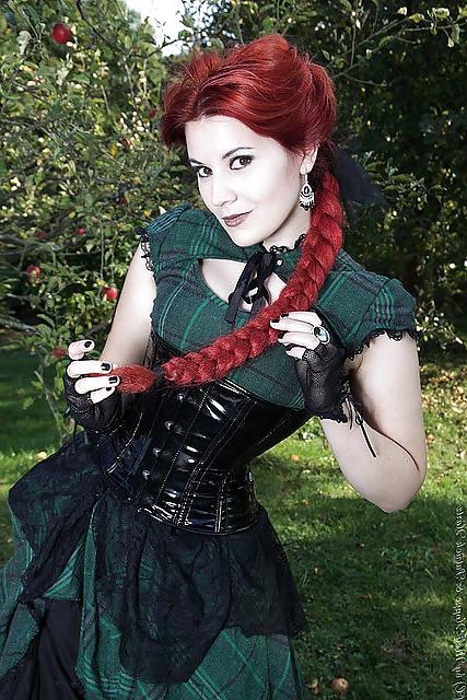 25P Gothic VII