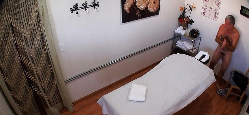 25P Asian Massage 1