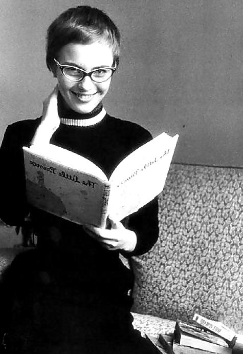 25P Jean Seberg, Sexy French Actress With Short Hair (Non-nude)