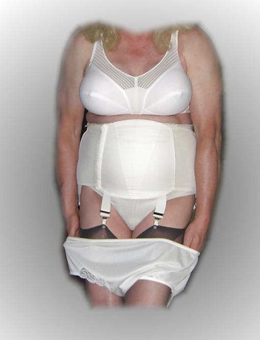 25P Mature BBW and their Lingerie