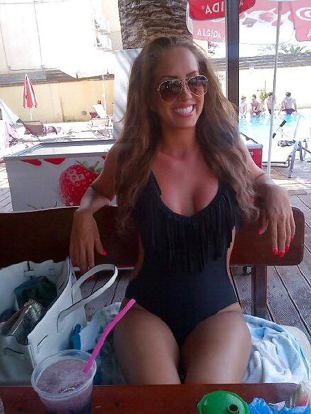 25P Sexy British UK mixed race slag