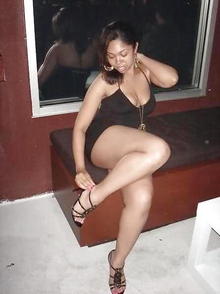 25P ALL KINDS OF MATURE BLACK WOMEN PT.29