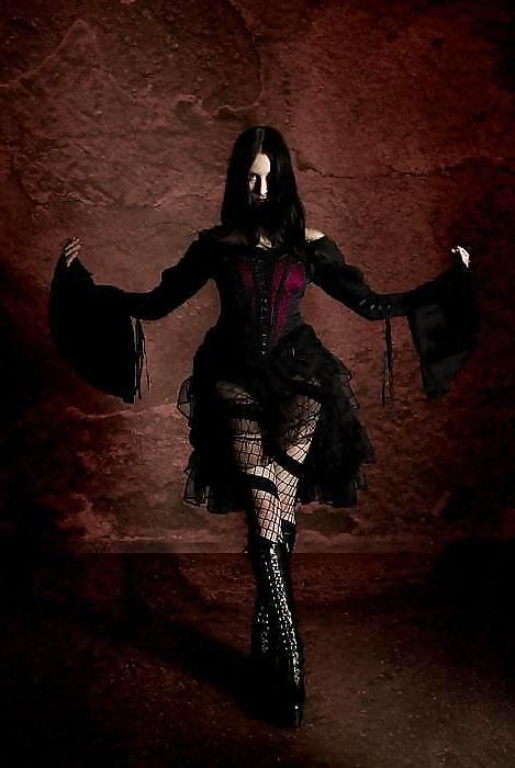 25P Gothic beauties 01