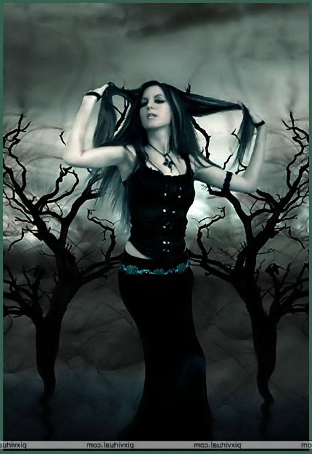 25P Gothic beauties 01