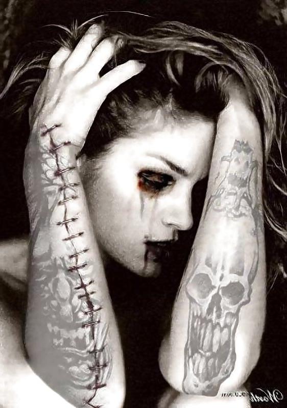 25P Gothic beauties 01