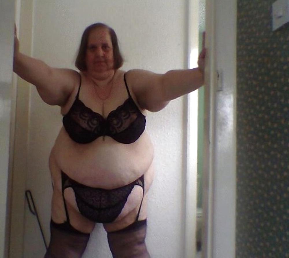 25P Grannies BBW Matures #28