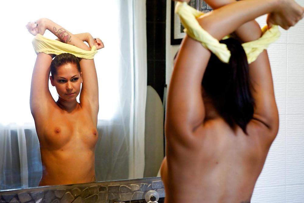 25P The Shower   Cipriana and.Jo