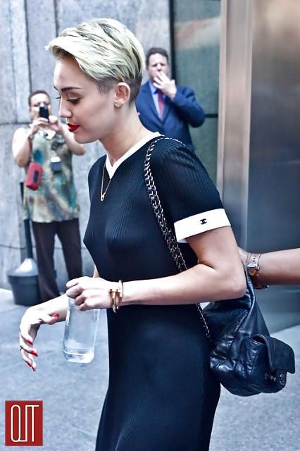 23P I capezzoli di Miley