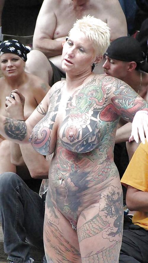 11P TATTOO MOM going PUBLIC