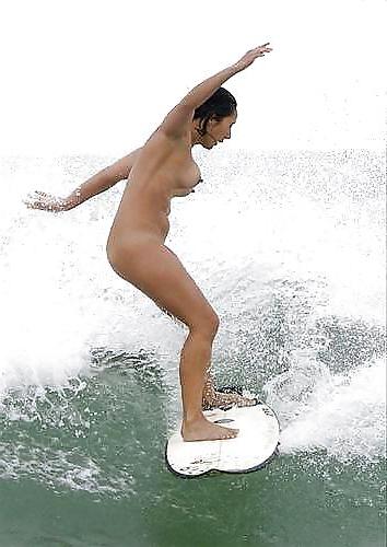 24P Gorgeous Hot Ass Nude Women For You To Admire