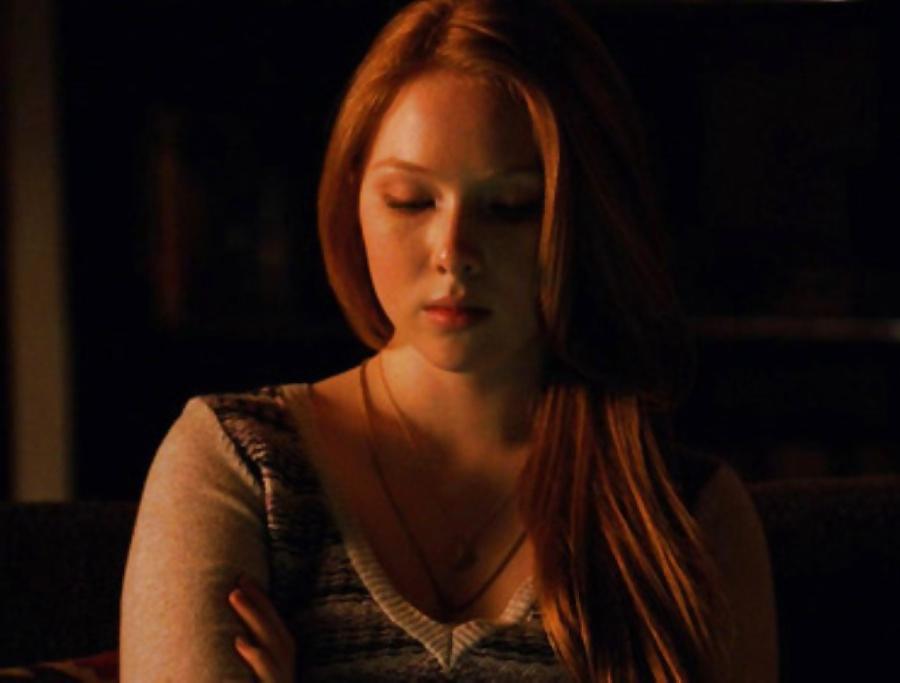 25P Molly Quinn - Red Headed Tease